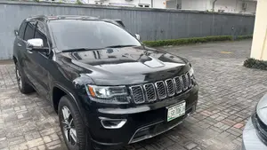 Jeep Cherokee Limited 4x4 2017 Black