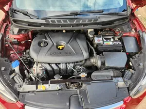 Hyundai Elantra 2014 Maroon