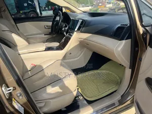 Toyota Venza 2010