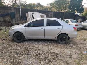 Toyota Yaris 2008 Silver
