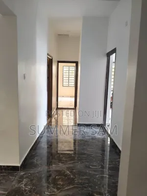 3bdrm Bungalow in Shelter Afrique for rent