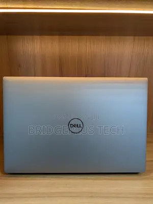 Laptop Dell Precision 5680 32GB Intel Core i7 SSD 512GB