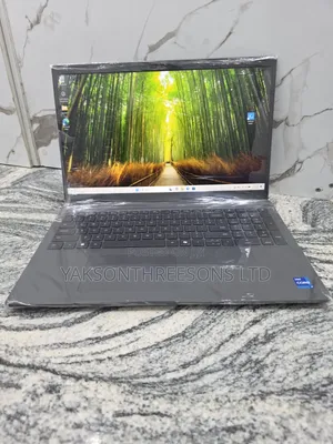 Laptop Dell Latitude 3350 16GB Intel Core i7 SSD 512GB