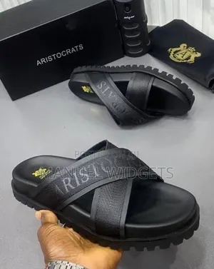 Aristocrats Luxury Cross-Strap Pam – Premium Quality