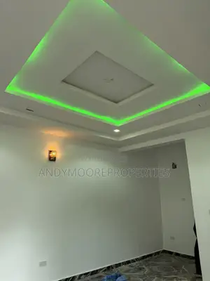 Mini Flat in Liberty, Ago Palace for rent