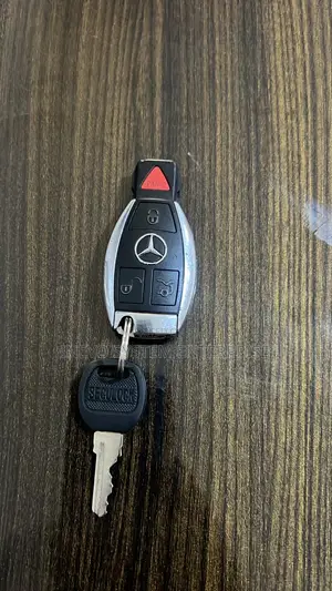 Mercedes-Benz GLC-Class 2017 White