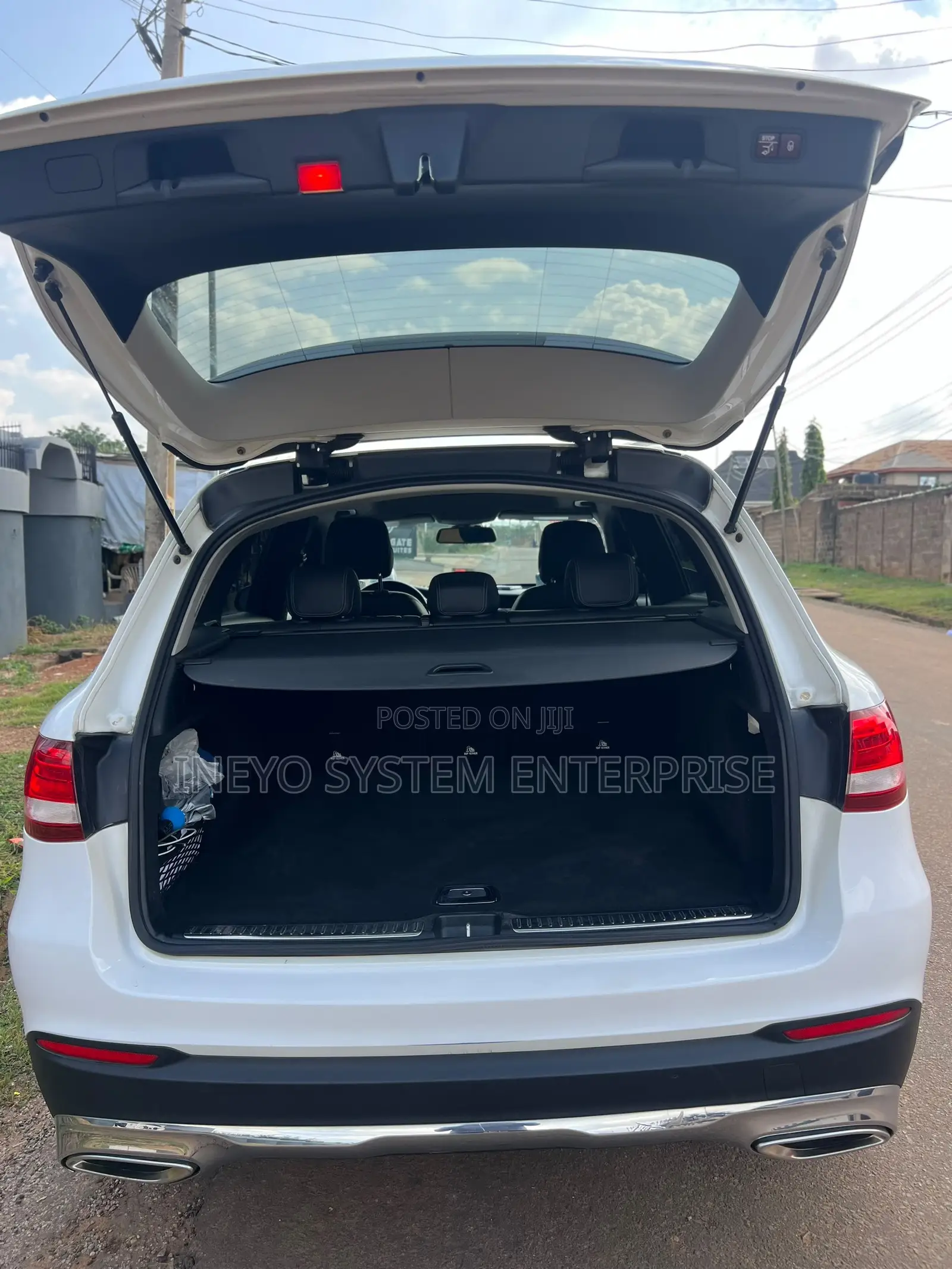 Mercedes-Benz GLC-Class 2017 White