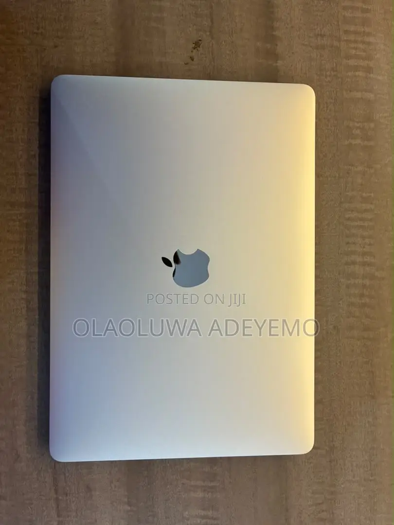 Laptop Apple MacBook Pro 2017 8GB Intel Core i5 SSD 256GB
