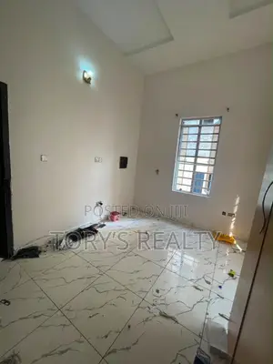 1bdrm Apartment in Lekki Phase 2 for rent
