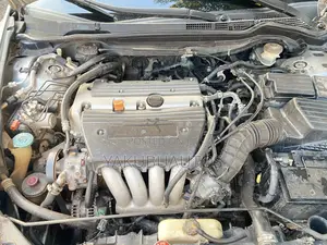 Honda Accord 2005 Silver