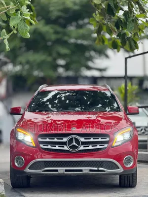 Mercedes-Benz GLA 250 2018 Red