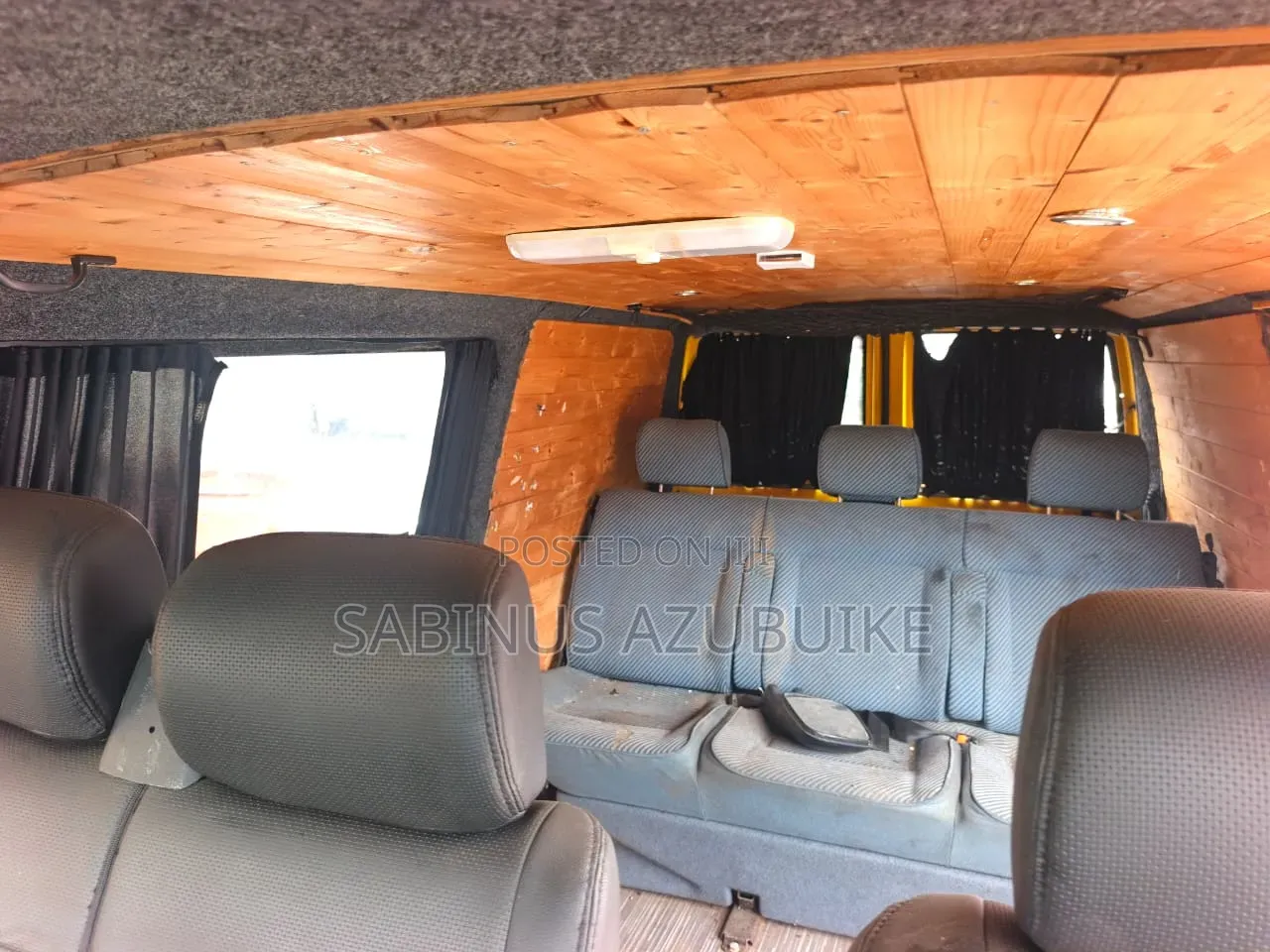 Volkswagen Transporter 2004 Yellow