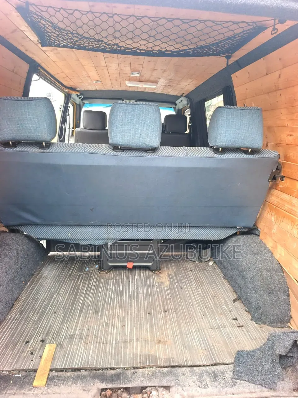 Volkswagen Transporter 2004 Yellow