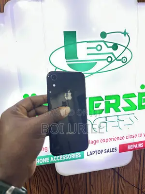Apple iPhone XR 64 GB Black