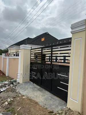 3bdrm Bungalow in Akala Express for sale
