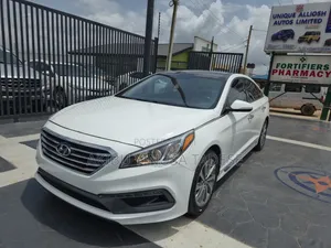 Hyundai Sonata SE 2016 White