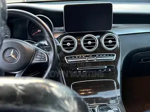 Mercedes-Benz GLC-Class 2017 White
