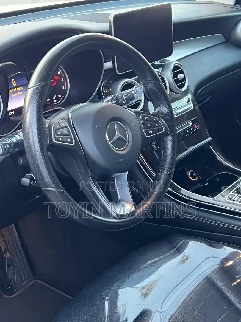 Mercedes-Benz GLC-Class 2017 White
