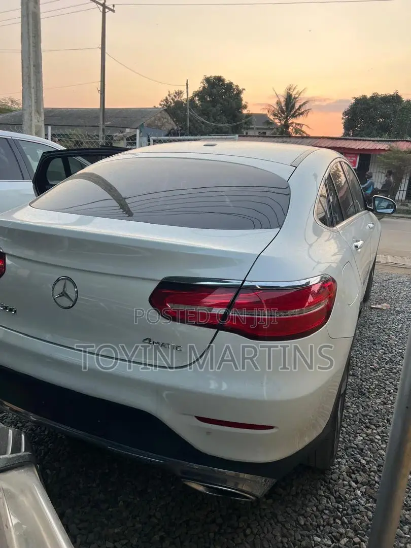 Mercedes-Benz GLC-Class 2017 White