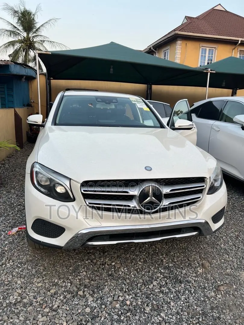 Mercedes-Benz GLC-Class 2017 White