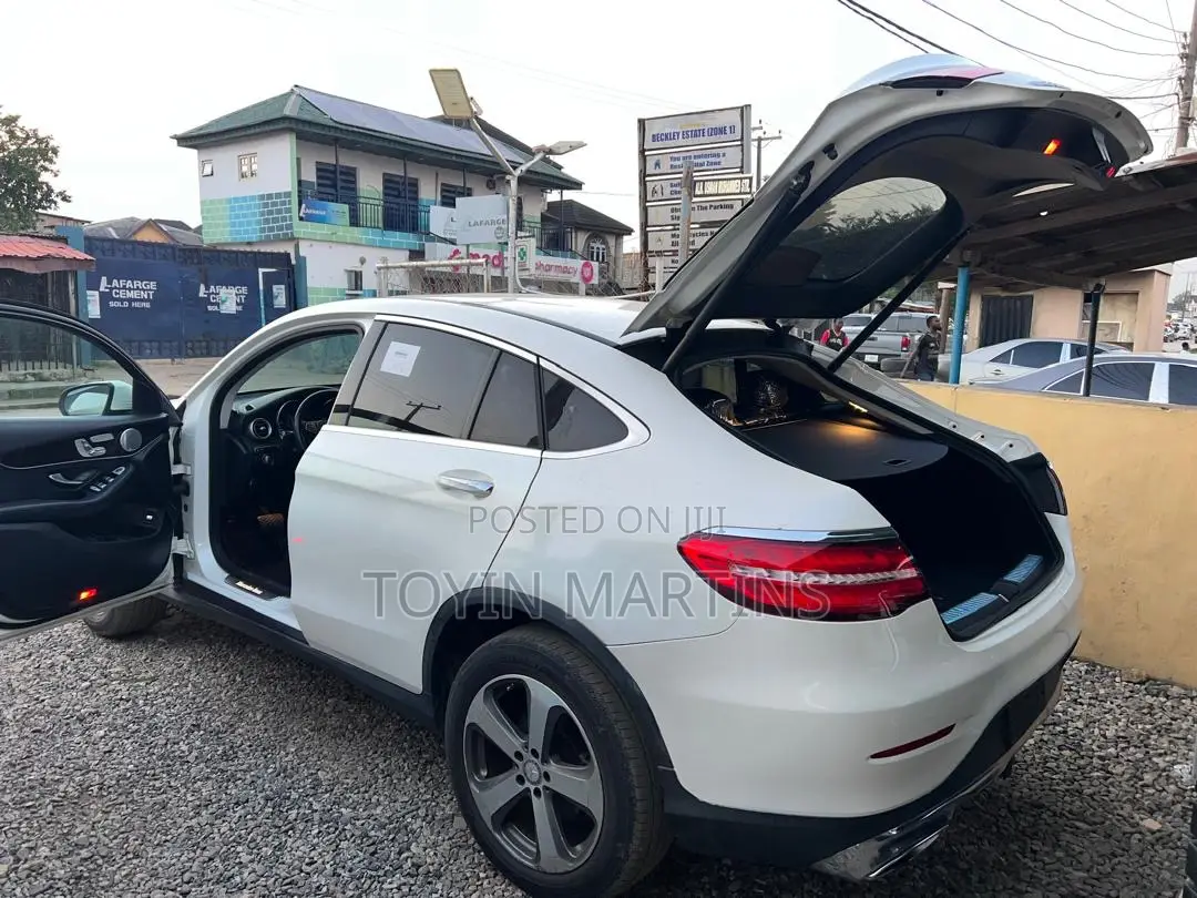 Mercedes-Benz GLC-Class 2017 White