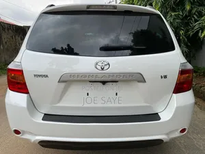 Toyota Highlander 2009 White