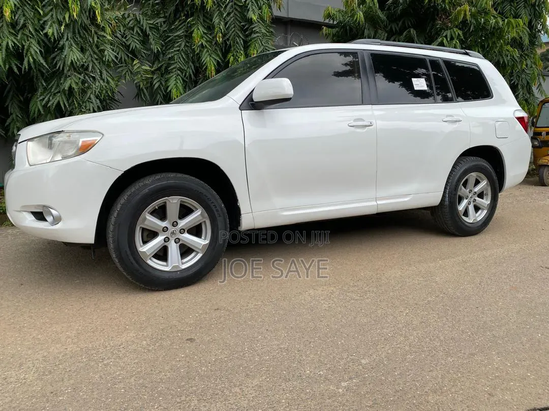 Toyota Highlander 2009 White