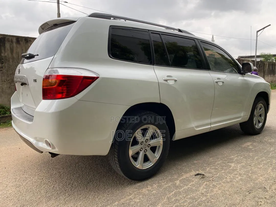 Toyota Highlander 2009 White