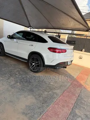 Mercedes-Benz GLE-Class 2017 White