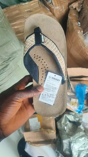 NIKKON Flip-Flop