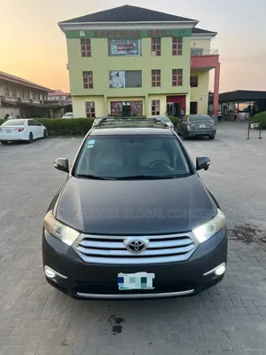 Toyota Highlander 2011 Black