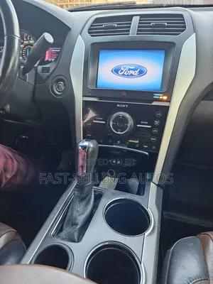 Ford Explorer 2013 White