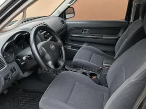 Nissan Frontier 2002 Black