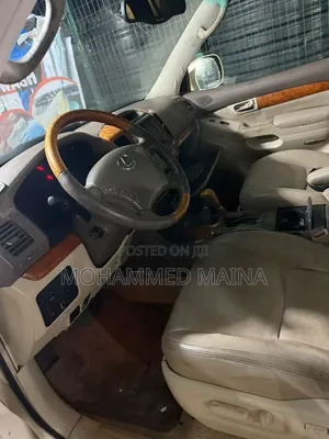 Lexus GX 470 2004 Gold