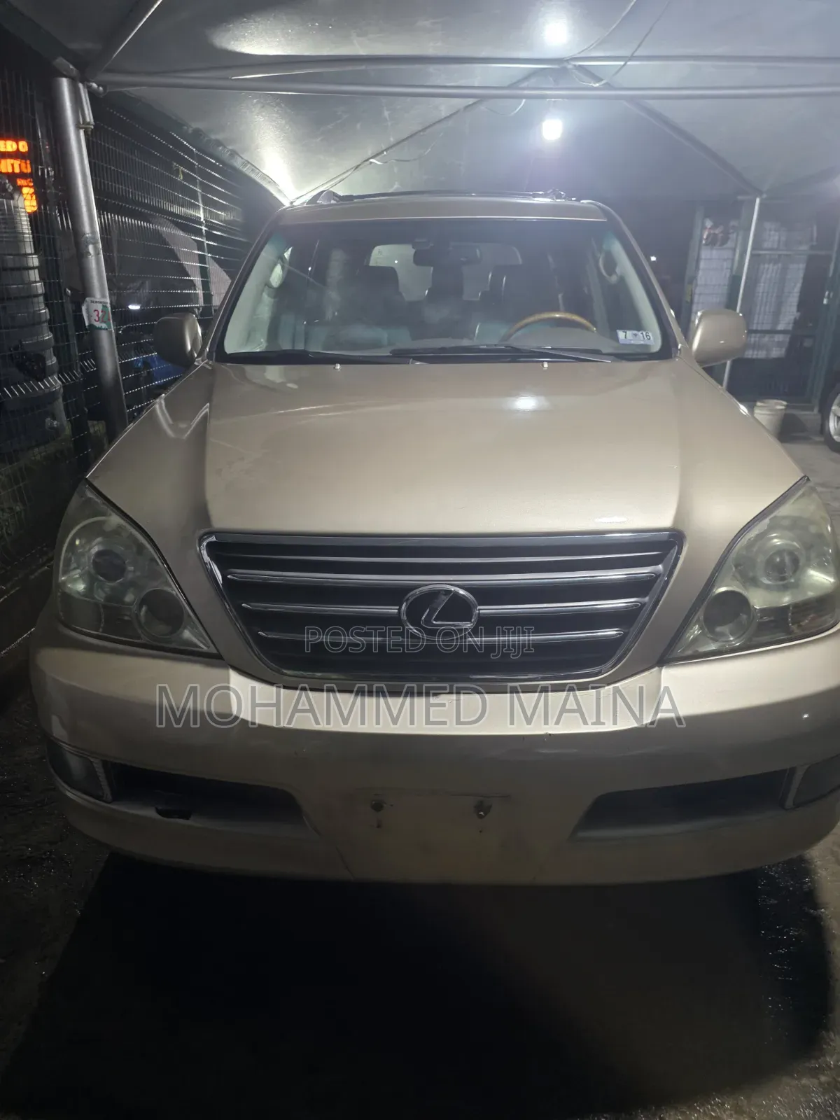 Lexus GX 470 2004 Gold