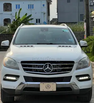 Mercedes-Benz M Class ML350 4MATIC 4dr SUV AWD (3.5L 6cyl 7A) 2014