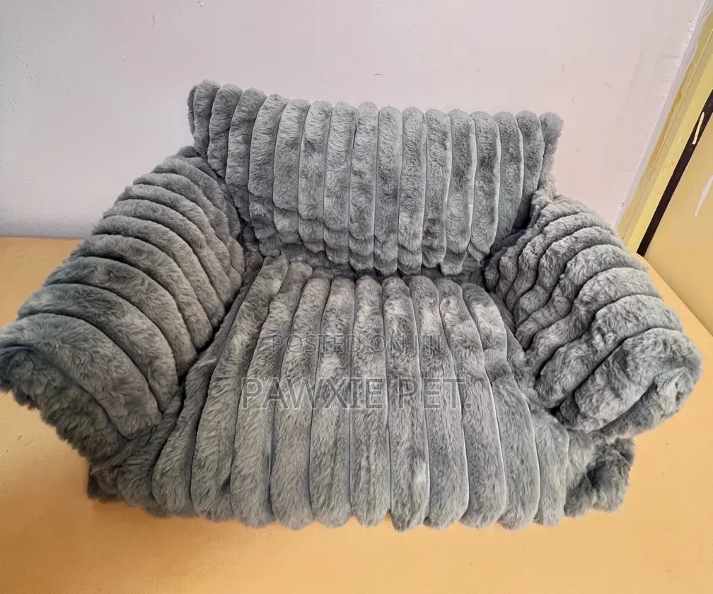 Short Fur Stripe Sofa Bed 81cm