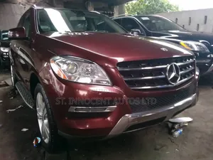 Mercedes-Benz M Class 2013 Maroon