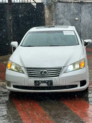 Lexus ES 350 2011 White