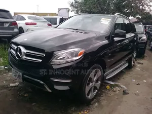 Mercedes-Benz GLE-Class 2017 Black