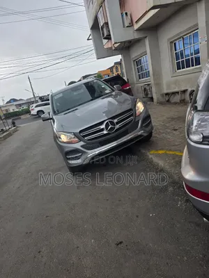 Mercedes-Benz GLE-Class 2016 Gray
