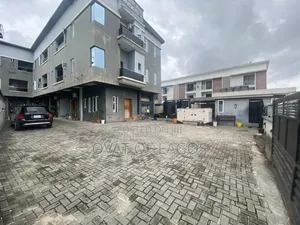 1bdrm Apartment in Chevron for rent