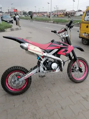 Honda 2022 Red