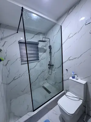 One Sided Fix Glass Partition With 10mm Tempered Glass Newly Installed