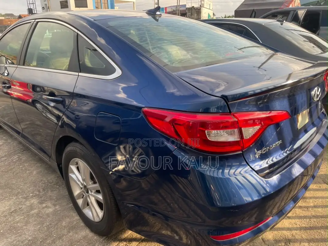 Hyundai Sonata 2016 Blue