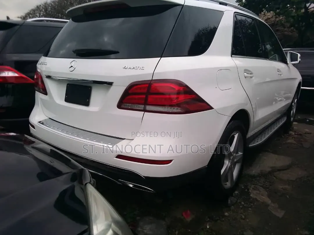 Mercedes-Benz GLE-Class 2017 White