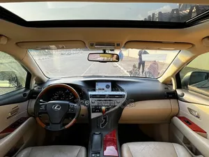 Lexus RX 2011 Gold