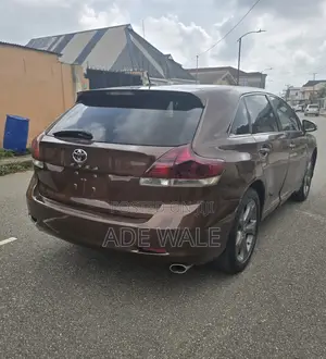 Toyota Venza V6 2010 Brown