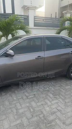 Toyota Camry 2017 Gray