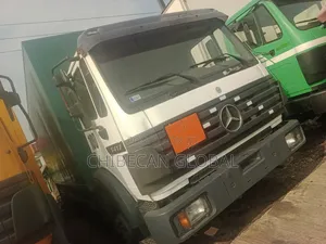 Mercedes 1417 Truck 6 Tyres (Foreign Used)